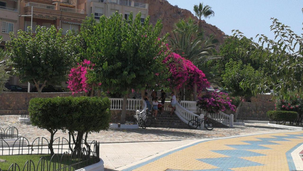 Estudio La Colonia أغيلاس المظهر الخارجي الصورة